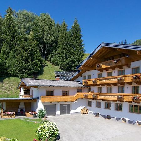 Der Jagdhof Aparthotel Sankt Johann im Pongau Eksteriør bilde