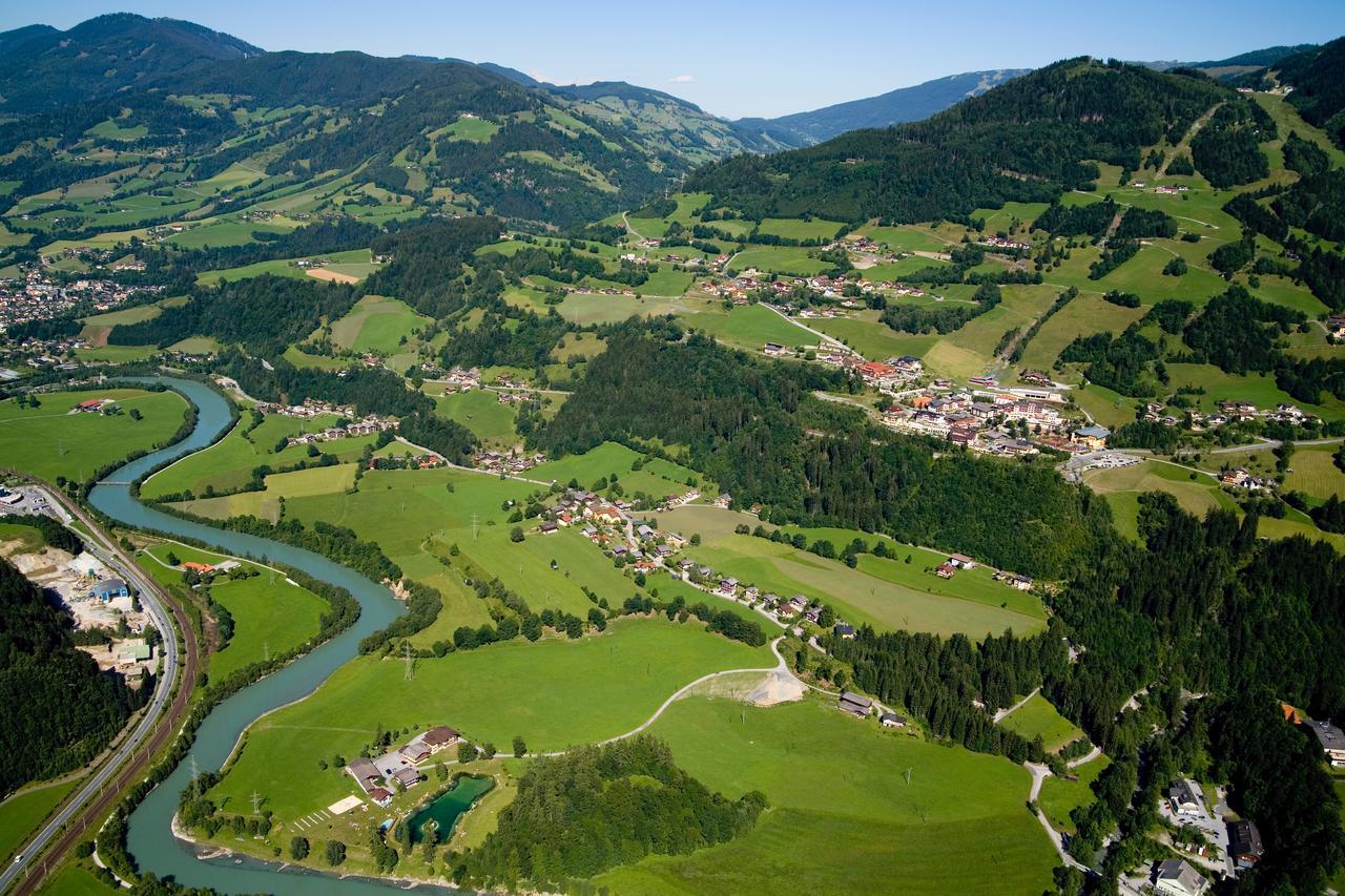 Der Jagdhof Aparthotel Sankt Johann im Pongau Eksteriør bilde